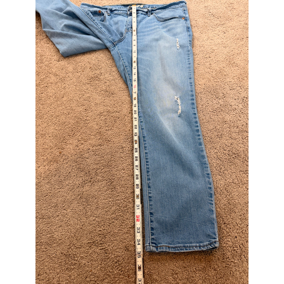 Women's Levi's Blue Distressed Boyfriend Jeans Sz 31 Minimalist 90s Inspired Y2K - Picture 5 of 16